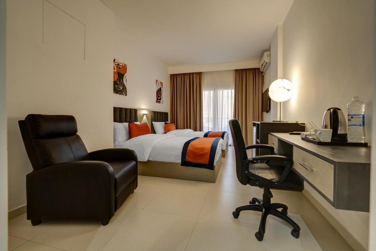 The Loft Hotel By Fhm Akaba Buitenkant foto