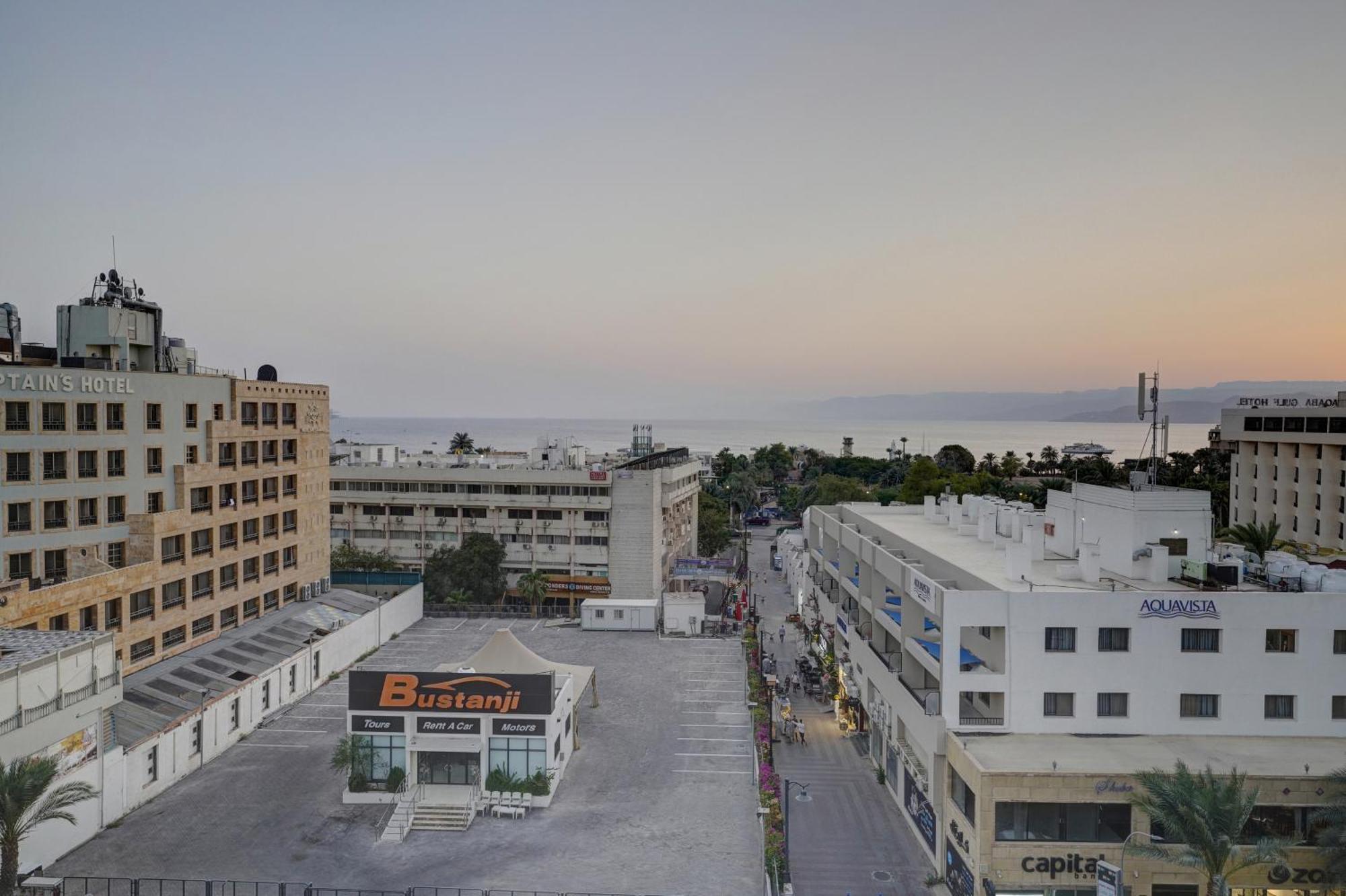 The Loft Hotel By Fhm Akaba Buitenkant foto