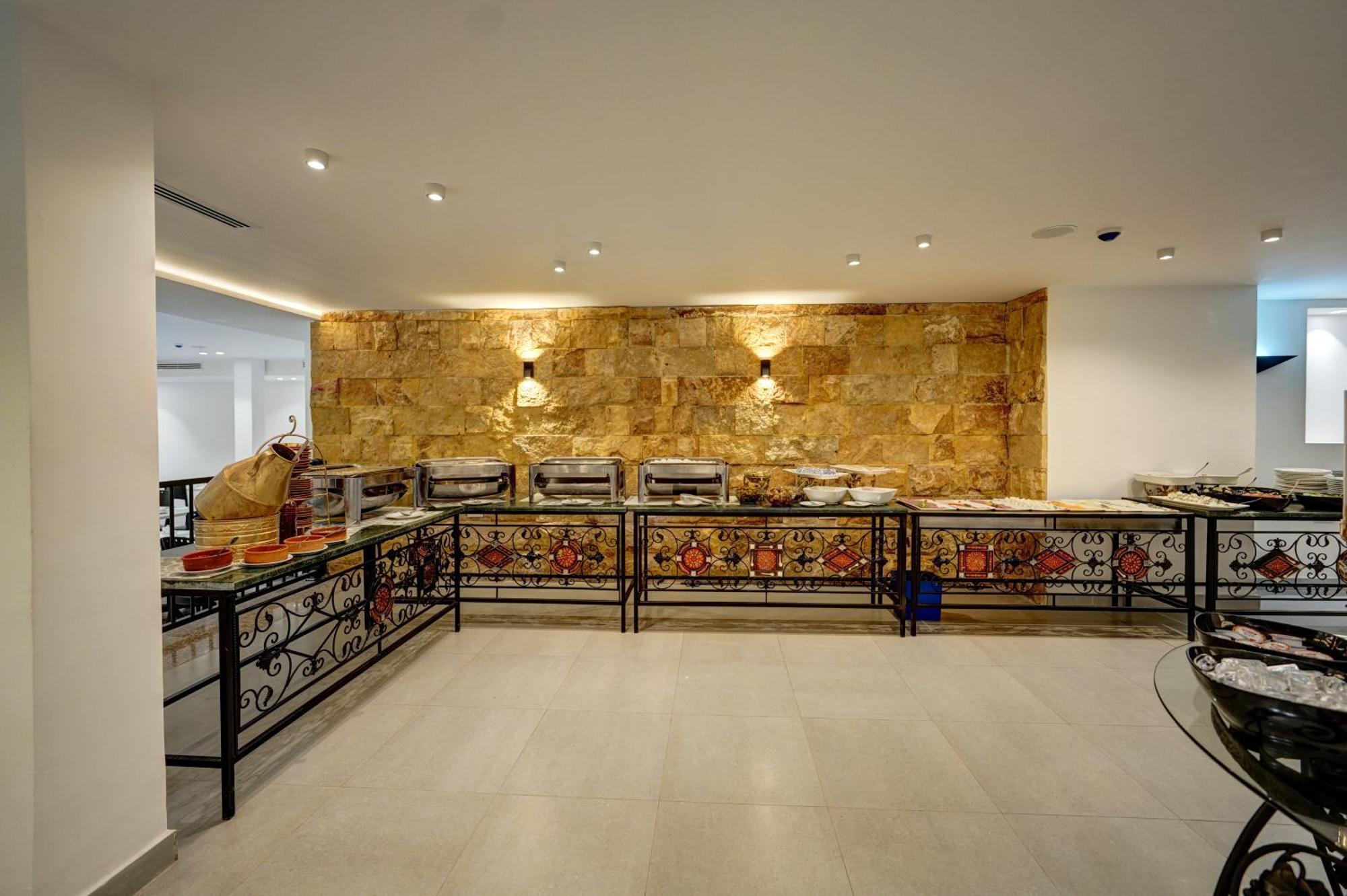 The Loft Hotel By Fhm Akaba Buitenkant foto